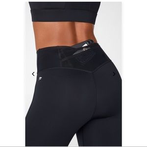 Fabletics trinity high waisted capri leggings